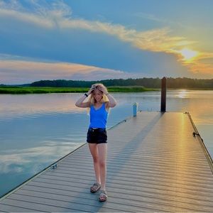 Meet your Posher, Mollie